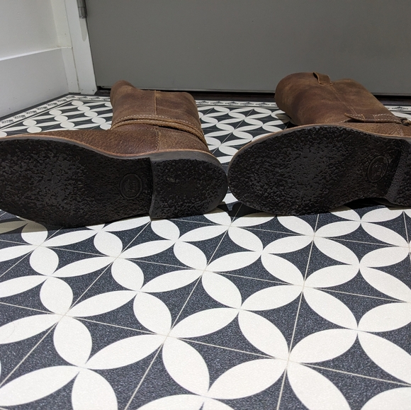 Brown Roots leather knee-high boots - Picture 5 of 5